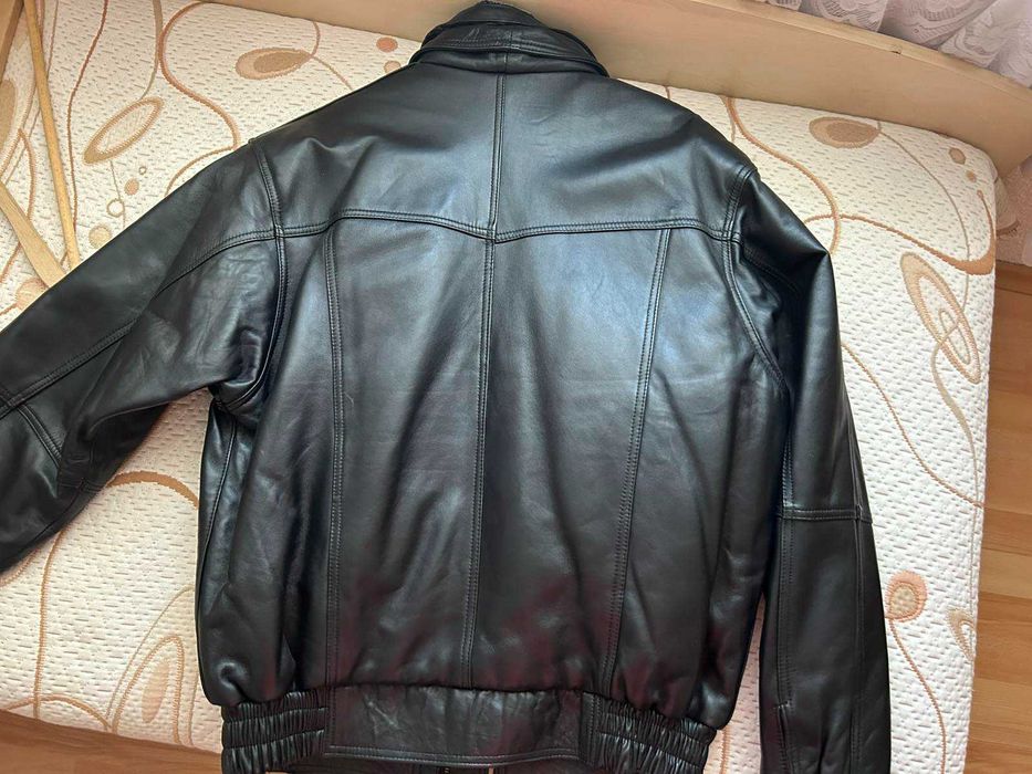 Мъжко яке от естествена кожа