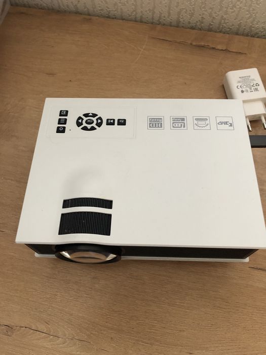 Продается Проектор Led HD Ready