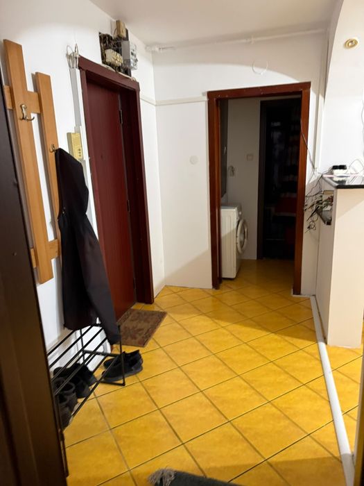 Caut coleg apartament nefumator