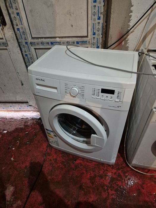 Masina de spalat Arctic slim