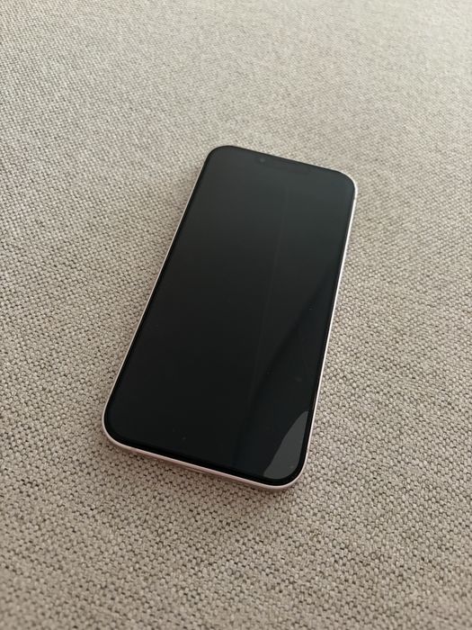 iPhone 13 Rose Gold + калъфи