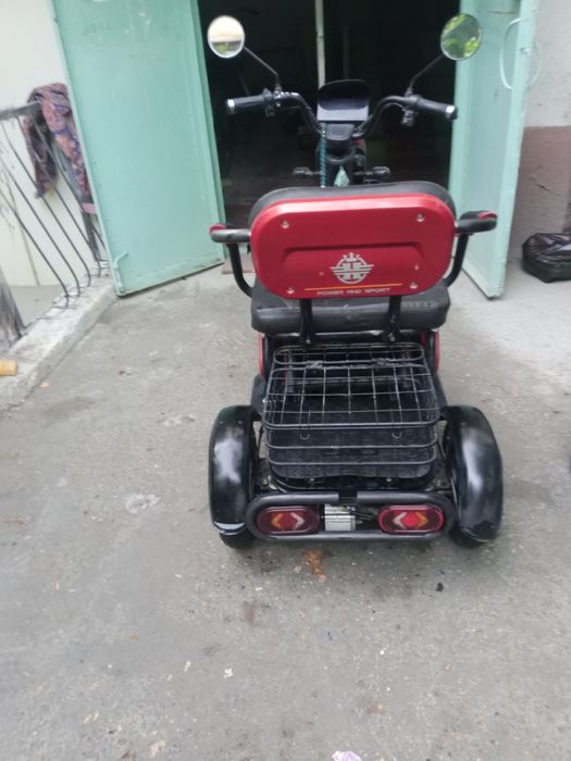 Продам Электронный Скутер 3 колеса