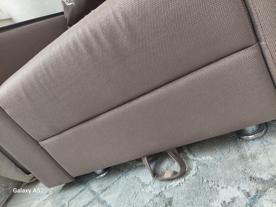 Диван-кровать в отлином состоянии