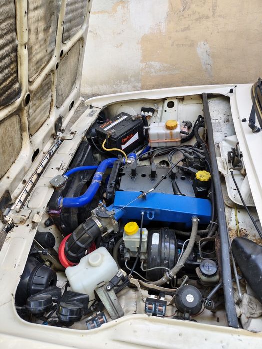 Vaz 2107 naxtga sotiladi