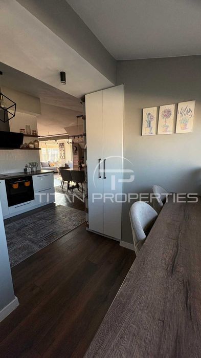 Продава се Тристаен апартамент в Пловдив, Кючук Париж - 230 кв.м за 935 €/кв.м - Снимка #7