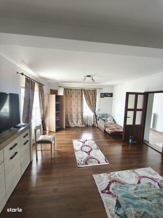 Casa individuala 5 camere, 370 mp teren, Radauti