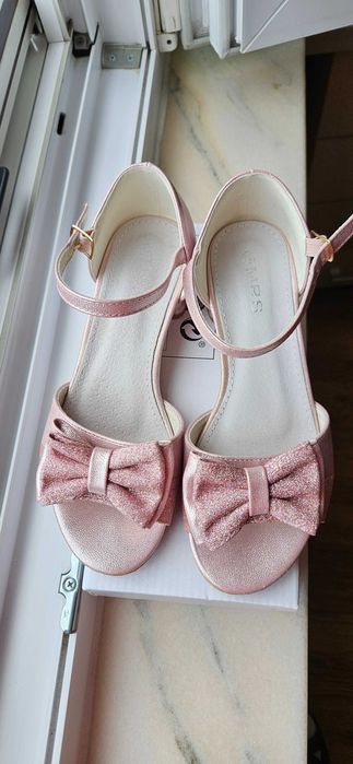 Sandale elegante pentru fete