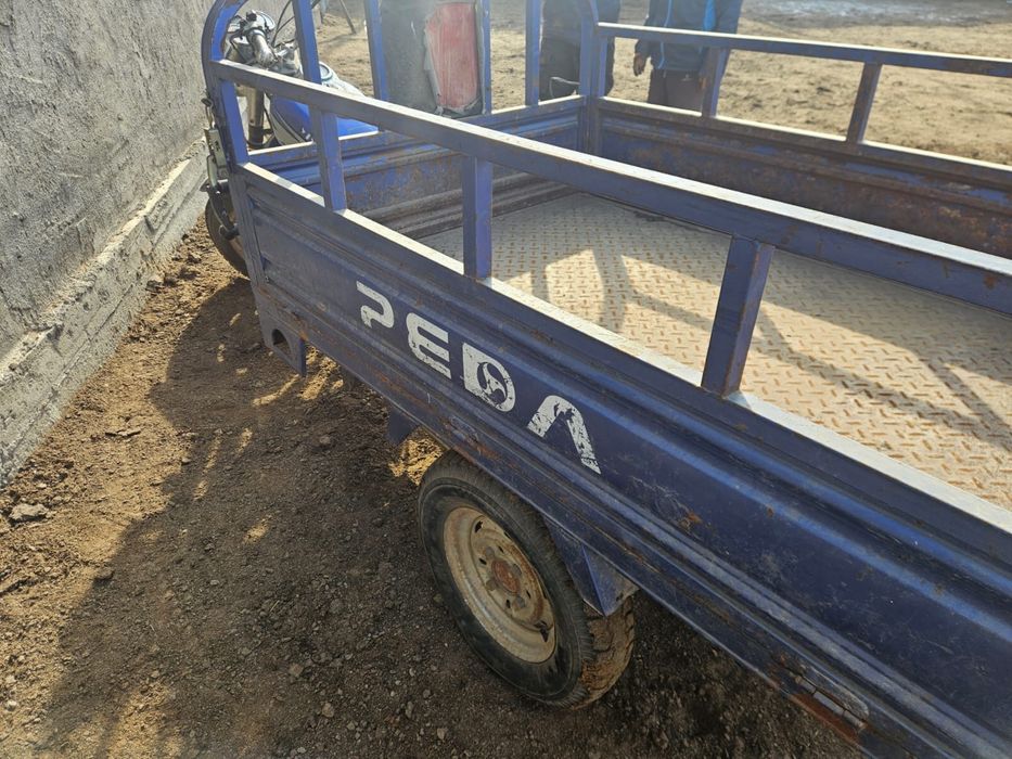 Трицикл бензиновый самосвал