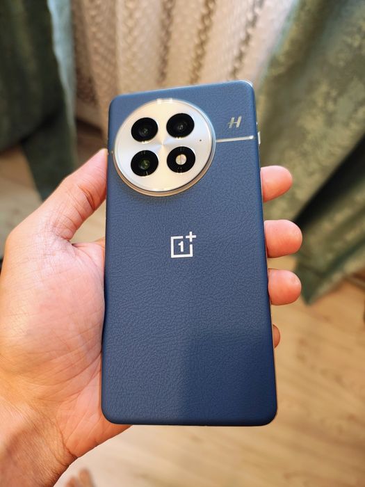 Продам Oneplus 13 на 1тб
