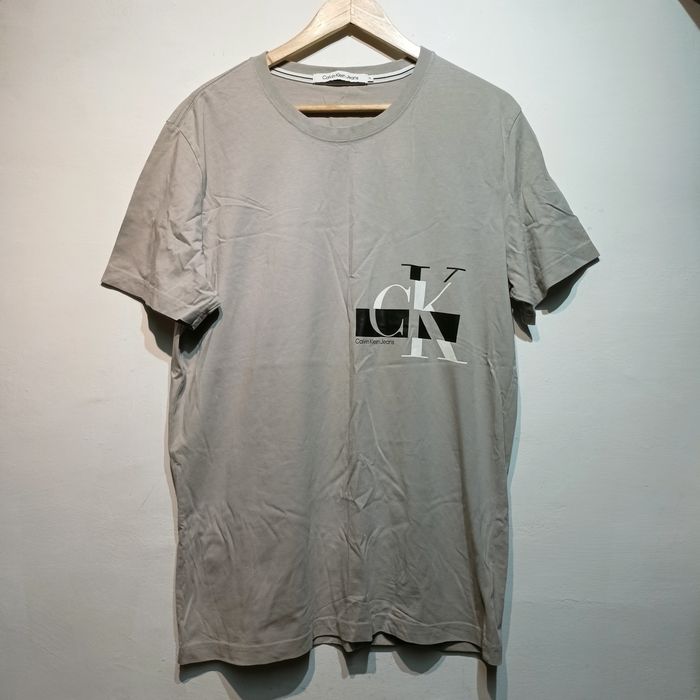 Tricou Calvin Klein Jeans gri, mărimea XL