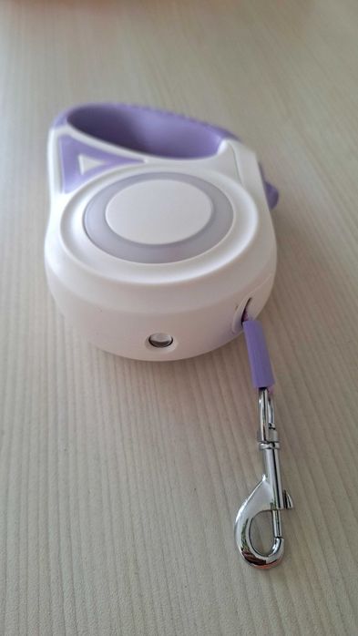 Автоматичен повод за куче 5м,  за 35-40кг, светещ с LED