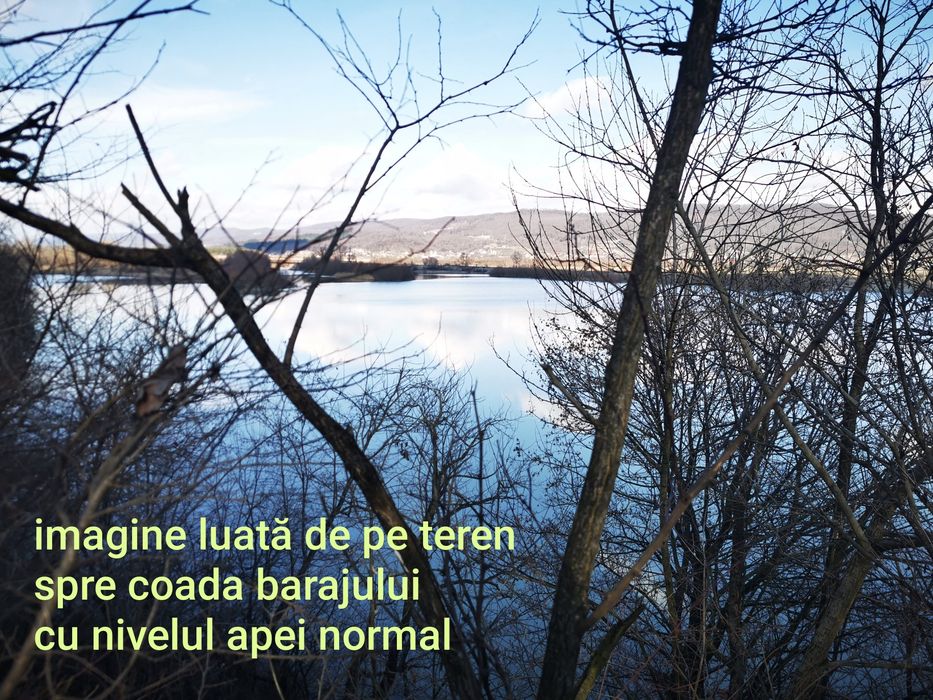 PENINSULĂ PRIVATĂ: 2400mp la Lac – 80m Deschidere – 5 min de A1
​V