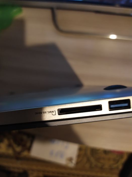 Продам ноутбук Асус.