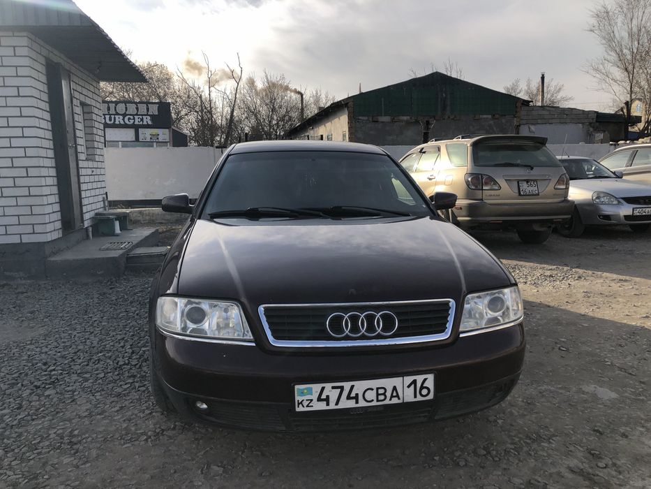 Audi A6 1998 года