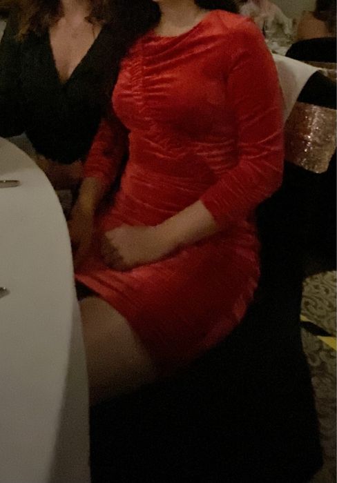 Rochie ocazie catifea model deosebit, mărime S Orsay