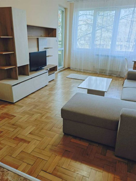 Дава се под наем Двустаен апартамент в София, Слатина - 60 кв.м за 510 € - Снимка #1