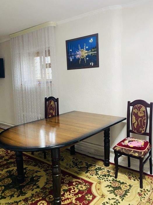 Продам стол и стулья!