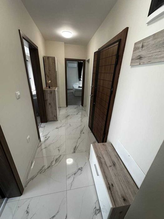 Тристаен апартамент в Каменица 2