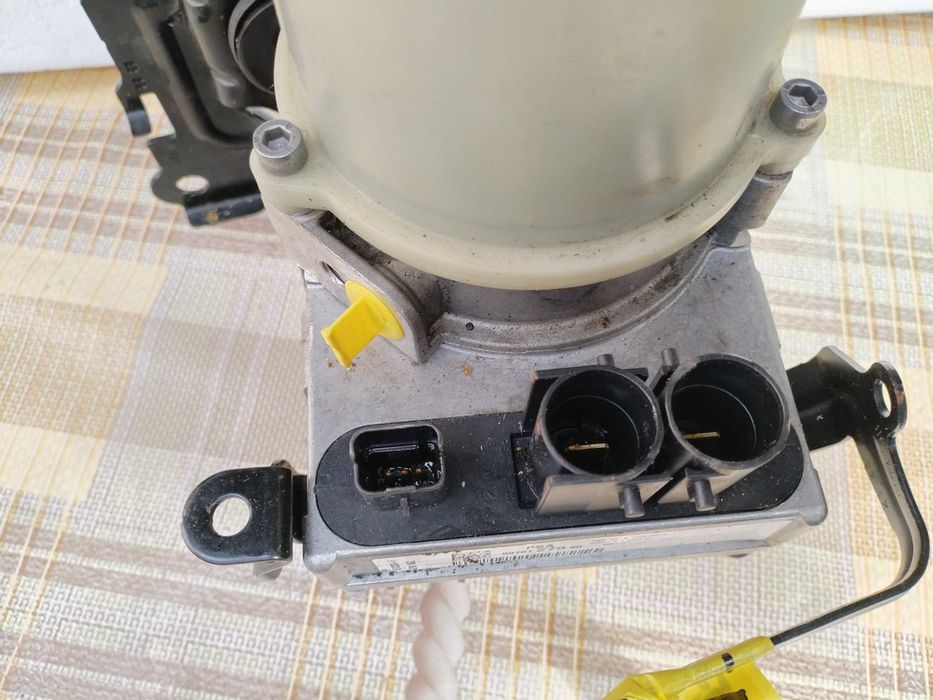 Ел помпа хидравлична Fiat Scudo  Tipo  Тойота Auris 2016/23г