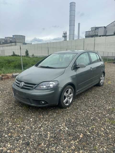 Dezmembrez Vw Golf 5 Plus an 2006, 1.9 tdi, tip BKC, Automat
