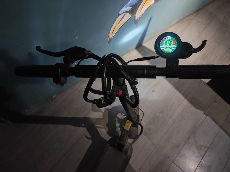 Электросамокат jouor