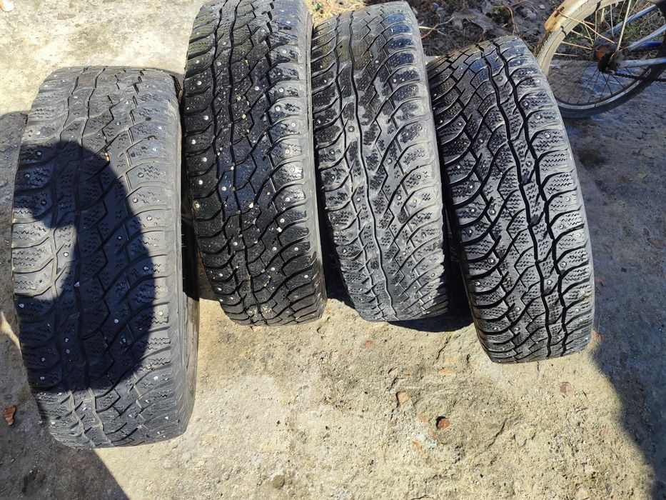 Резина 215,65,16 зима