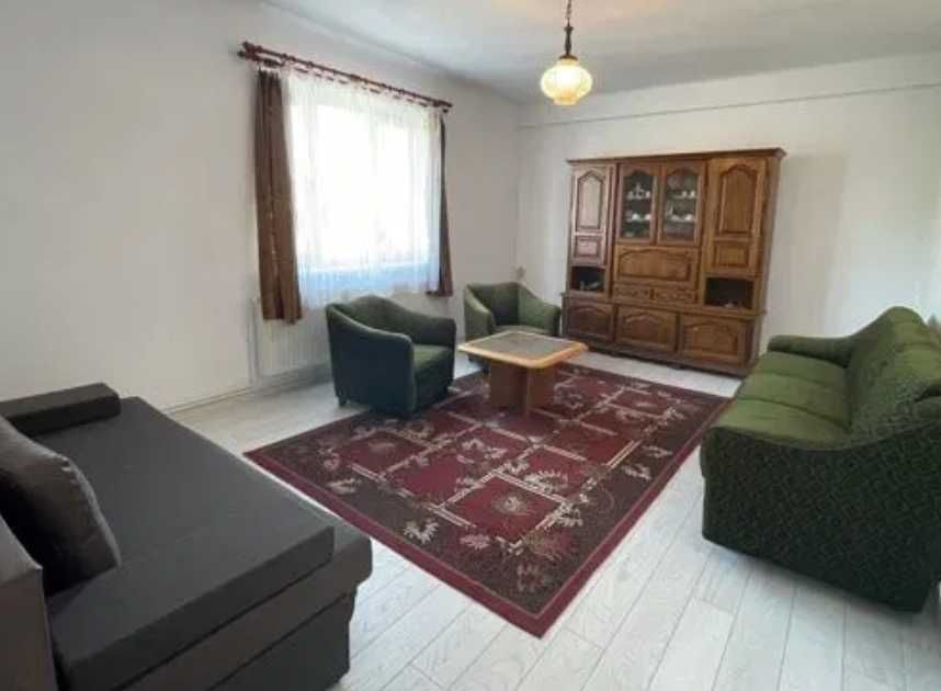 Тристаен апартамент Младежки Хълм