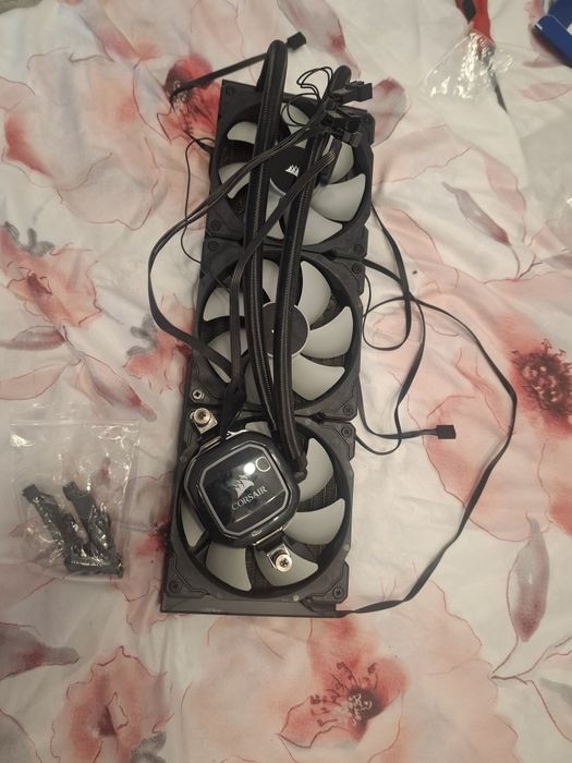 Corsair iCUE H150i RGB PRO XT