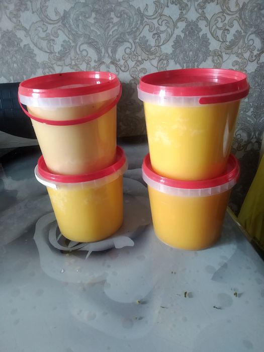 Продам крем МЁД.