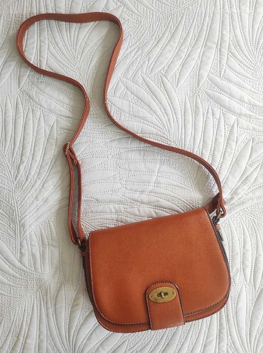 Женская сумка через плечо