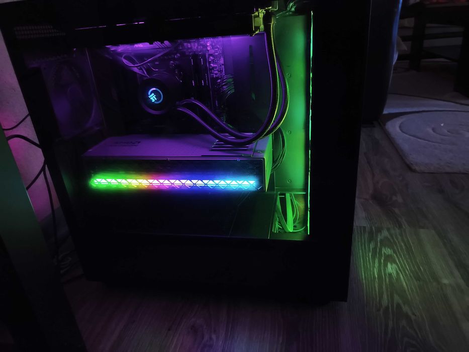 Висококачествен Custom Gaming PC
