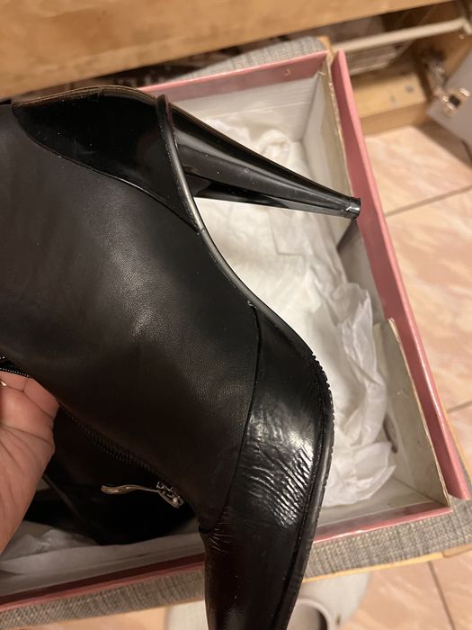 Ghete elegante din piele