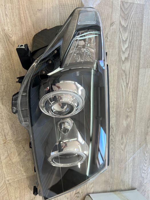 Фары передние на land cruiser 200