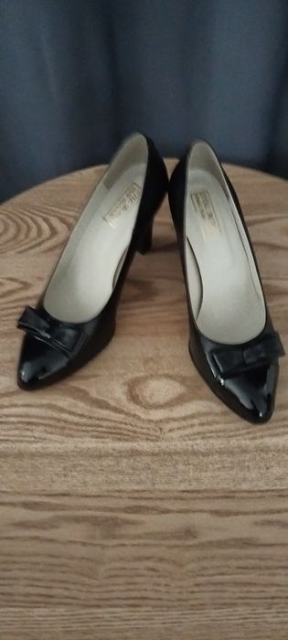 Pantofi din piele masura 38