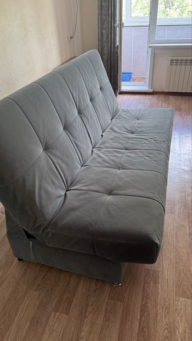 Продам диван, в отличном состоянии.