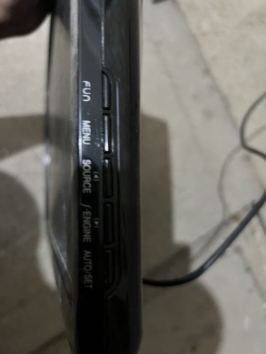 Монитор LG бу черный