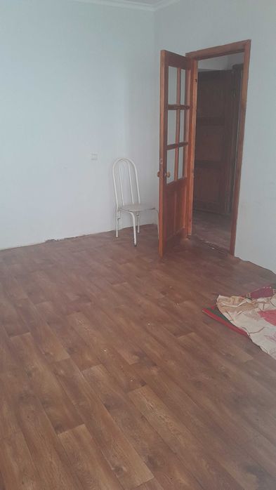 Сдается 1ком.кв на первом этаже