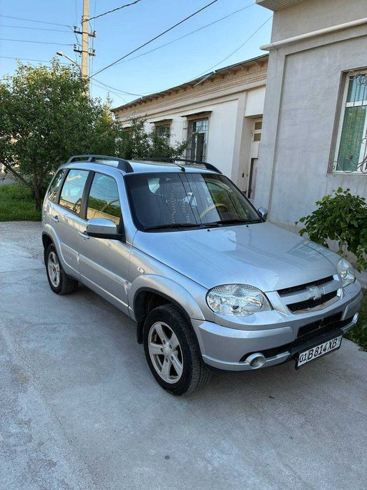 Chevrolet Niva ВАЗ 2123 "Bertone", 2014 год, пробег: 147 000