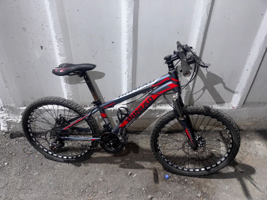 Продаётся скоростной велосипед Trinx