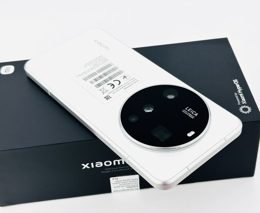 КАТО НОВ! Xiaomi 15 Ultra 5G 512GB 16RAM White 2г. Гаранция!