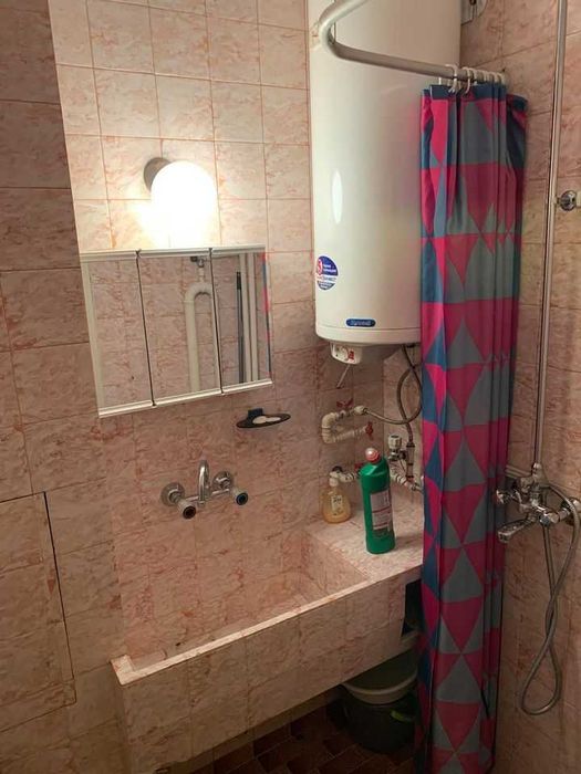 Дава се под наем Едностаен апартамент в Бургас, Лазур - 45 кв.м за 225 € - Снимка #3