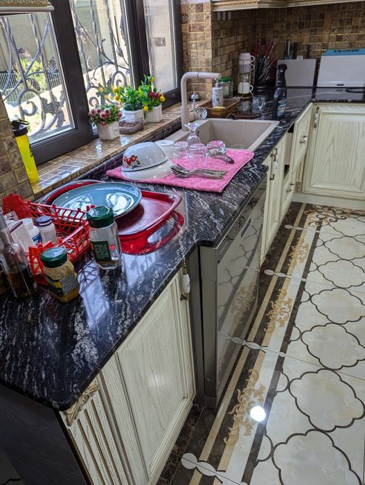 Клининг Уборка Тозалик хизматлари корхонаси  Шартнома асосида ишлаймиз