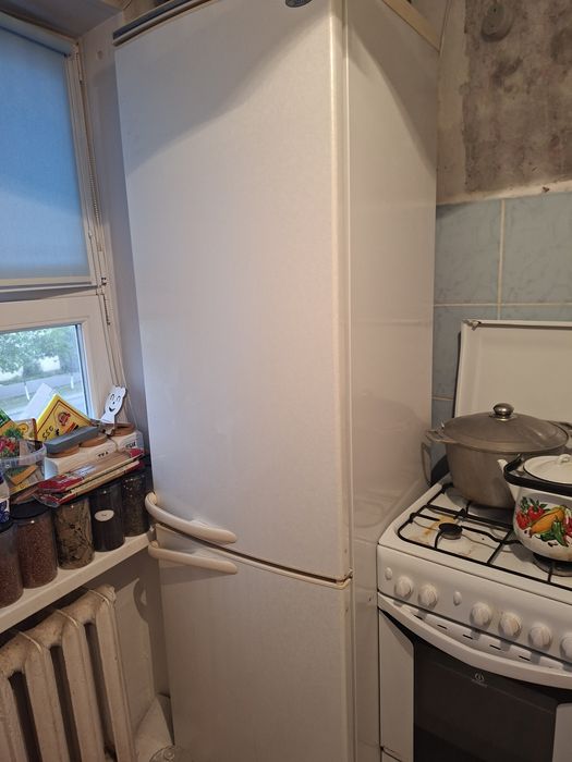 Продам холодильник рабочий