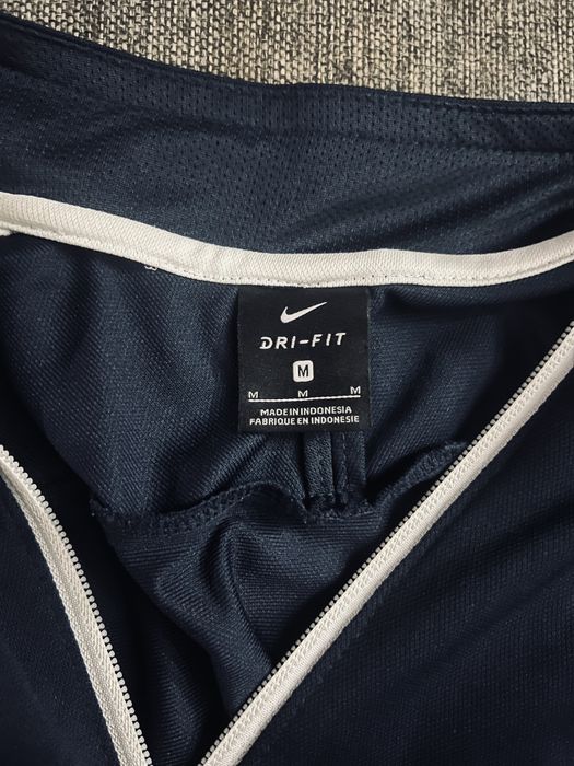 Продам зип-худи Nike