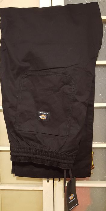 Dickies Mount Vista Pants / Carhartt Jeans