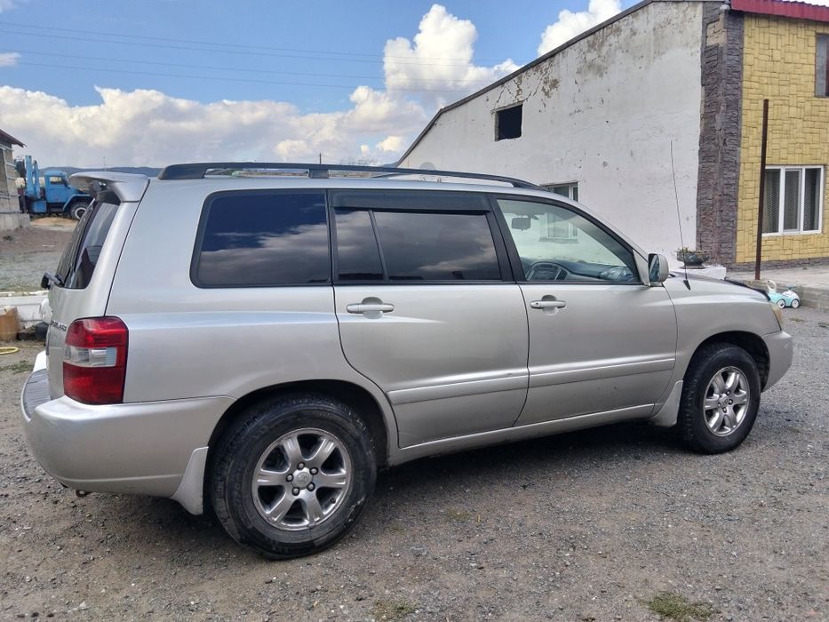 Продам Тойоту Хайландер