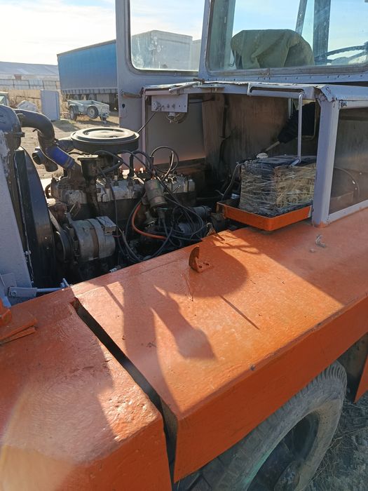 Продам погрузчик Львов