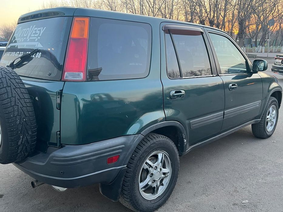 Хонда црв 2 литра механика левый руль