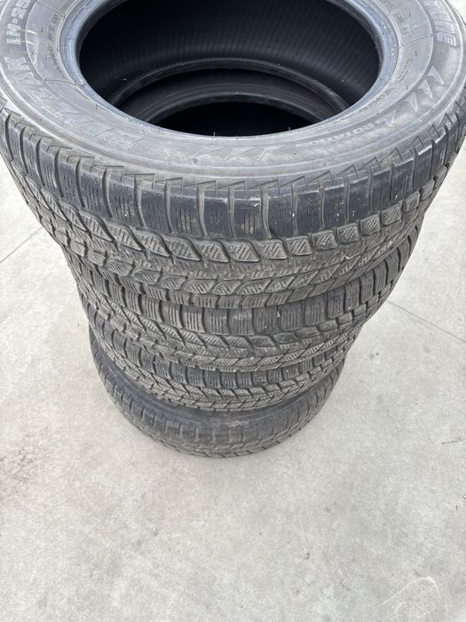 Pneuri iarna 235/60/R17 SUV