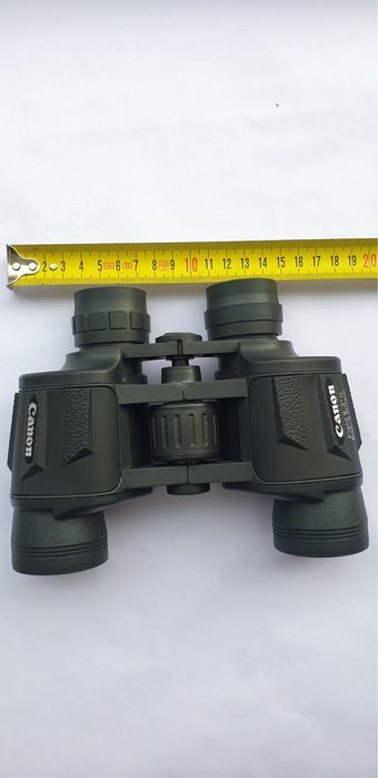 Binoclu canon 20/50 mm sau 12/45 mm